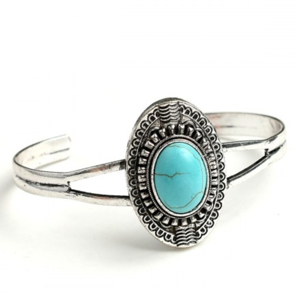 C.C. Boutique Jewelry - LAST ONE!! Turquoise and Silver Boho Cuff Bracelet